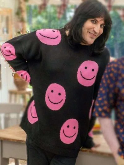Bake Off Noel Fielding Pink Smiley Face Jumper
