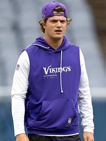 J.J. McCarthy Minnesota Vikings Sideline Sleeveless Hoodie