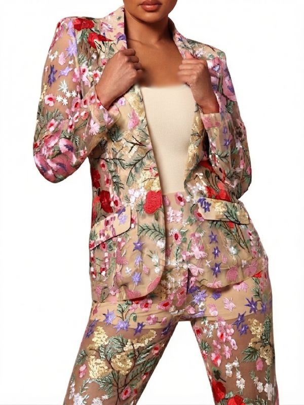Latrice Verrett TV-Show Big Brother USA S28 Floral Suit Latrice Verrett TV-Show Big Brother USA S28 Floral Suit